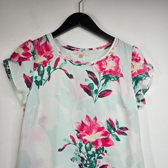 Skies Are Blue Galice Green Floral Tulip Sleeve Blouse - Picture 2 of 7